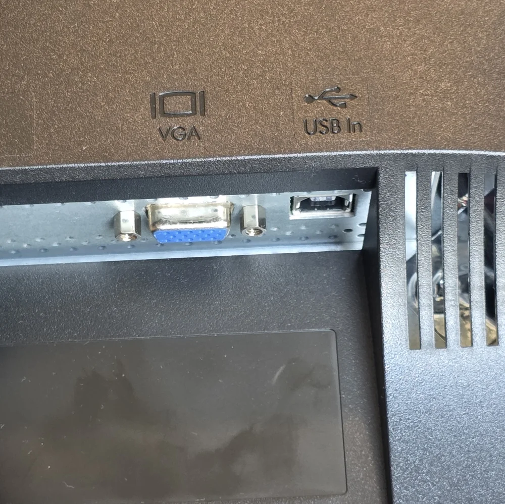 HP w2207h 22